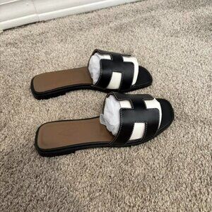 Elegant Black and White Slide Sandals